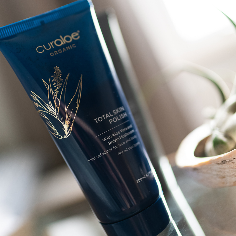 Exfoliating Skin Polish - Deep Cleansing and Hydrating for All Skin Types