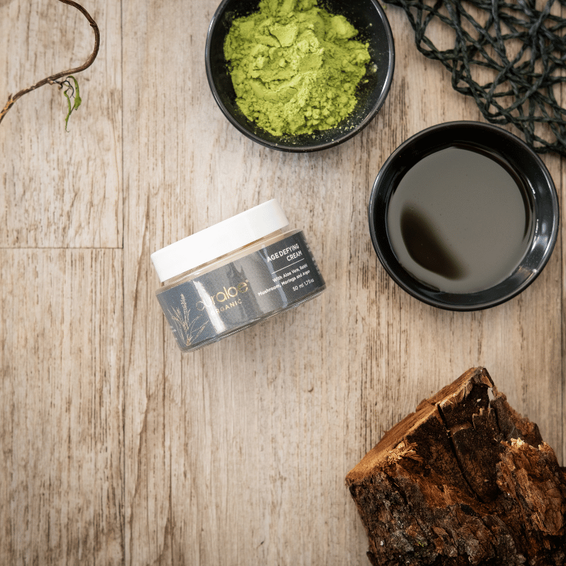 Anti-Aging Cream with Aloe Vera - Reduces Wrinkles and Age Spots