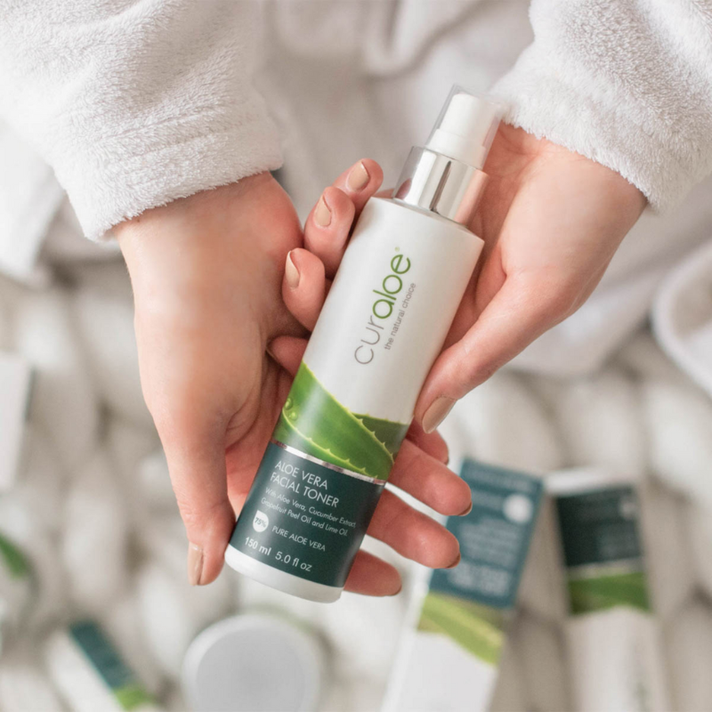 Curaloe Facial Toner, gentle makeup remover and skin toning benefits for all skin types